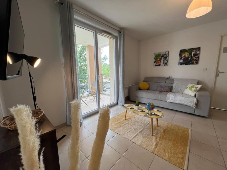 T2 Calme Et Paisible Parking Apartment Carcassonne Exterior photo