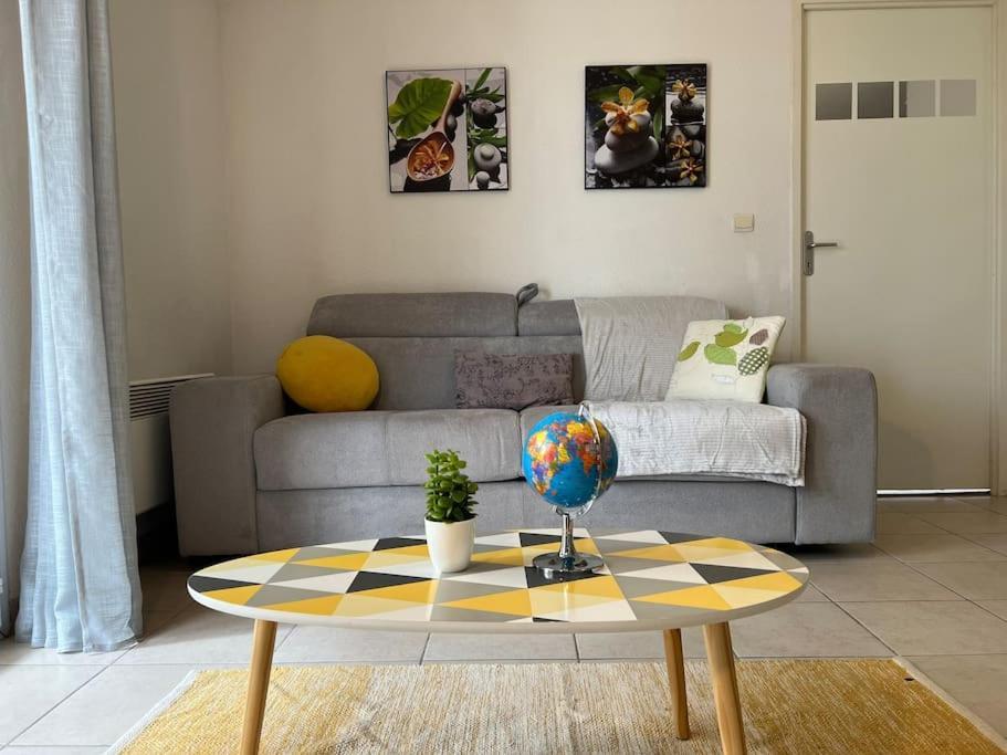 T2 Calme Et Paisible Parking Apartment Carcassonne Exterior photo